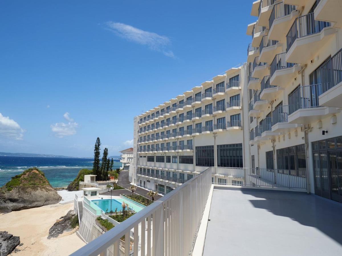 Hotel Miyuki Beach Onna Esterno foto
