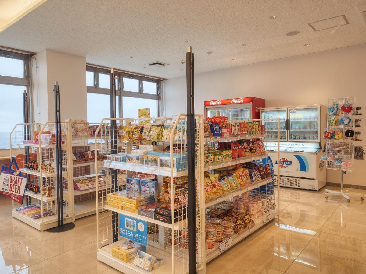 Hotel Miyuki Beach Onna Esterno foto